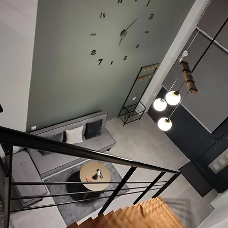 Konstantinos Loft